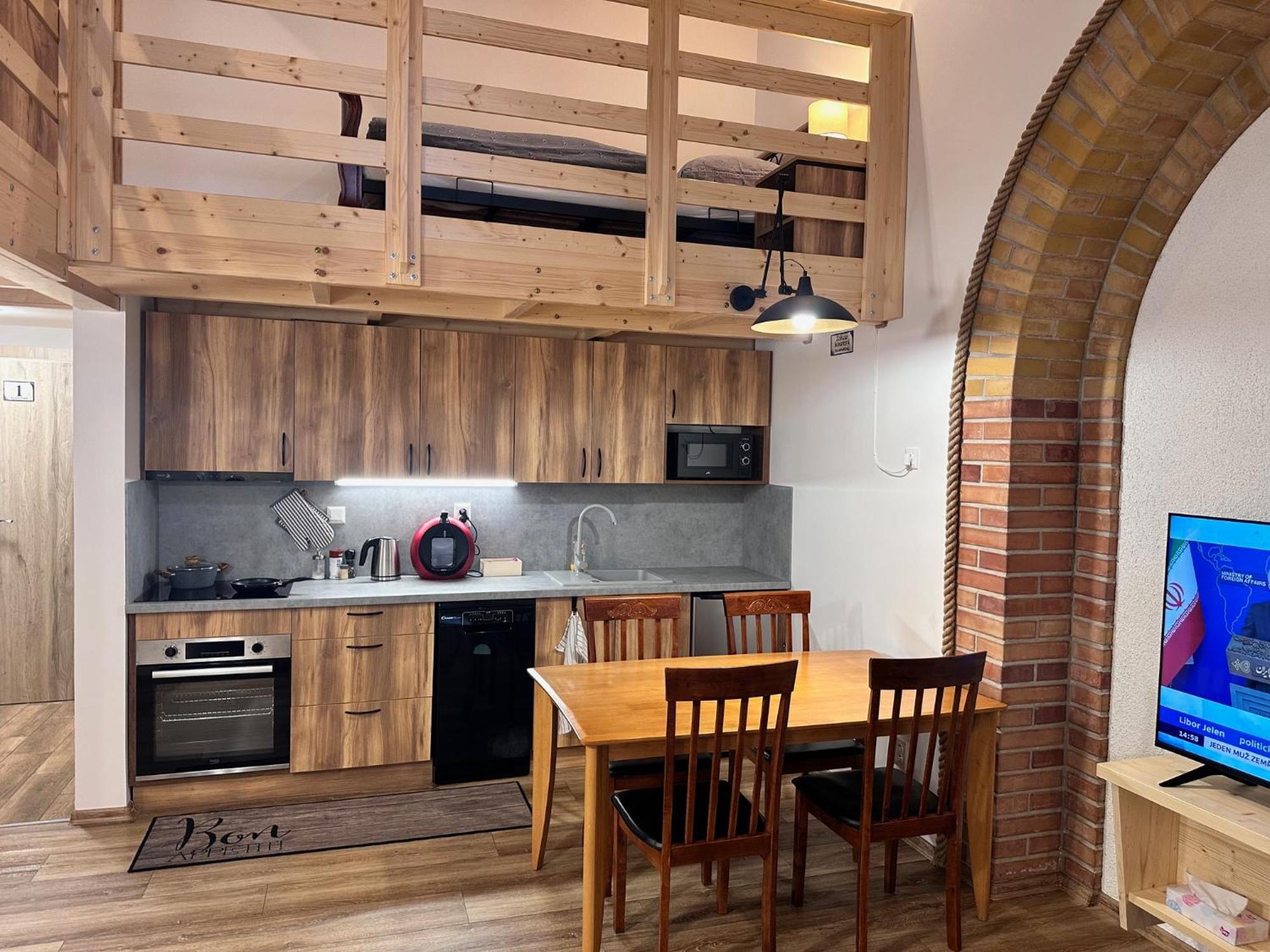 Apartmany Hanicka Хейнице Екстериор снимка